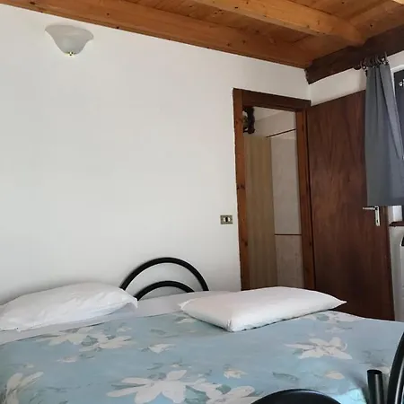 Affittacamere Nei Et Soleil 3*